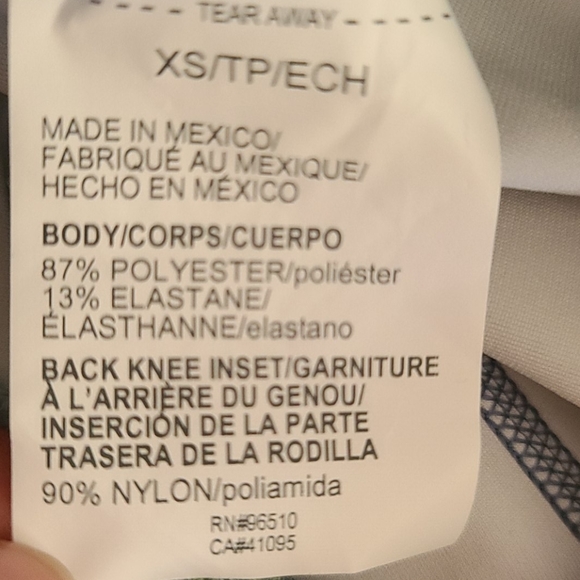 Under ARMOUR leggings - Picture 5 of 8